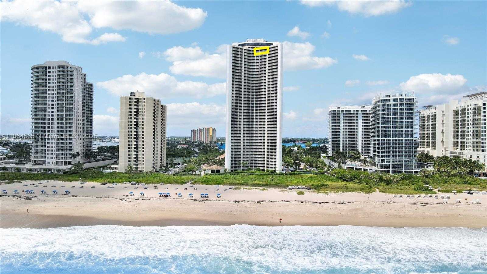 Small Image of 3000 NORTH OCEAN DR #PH-D, Singer Island Number 3