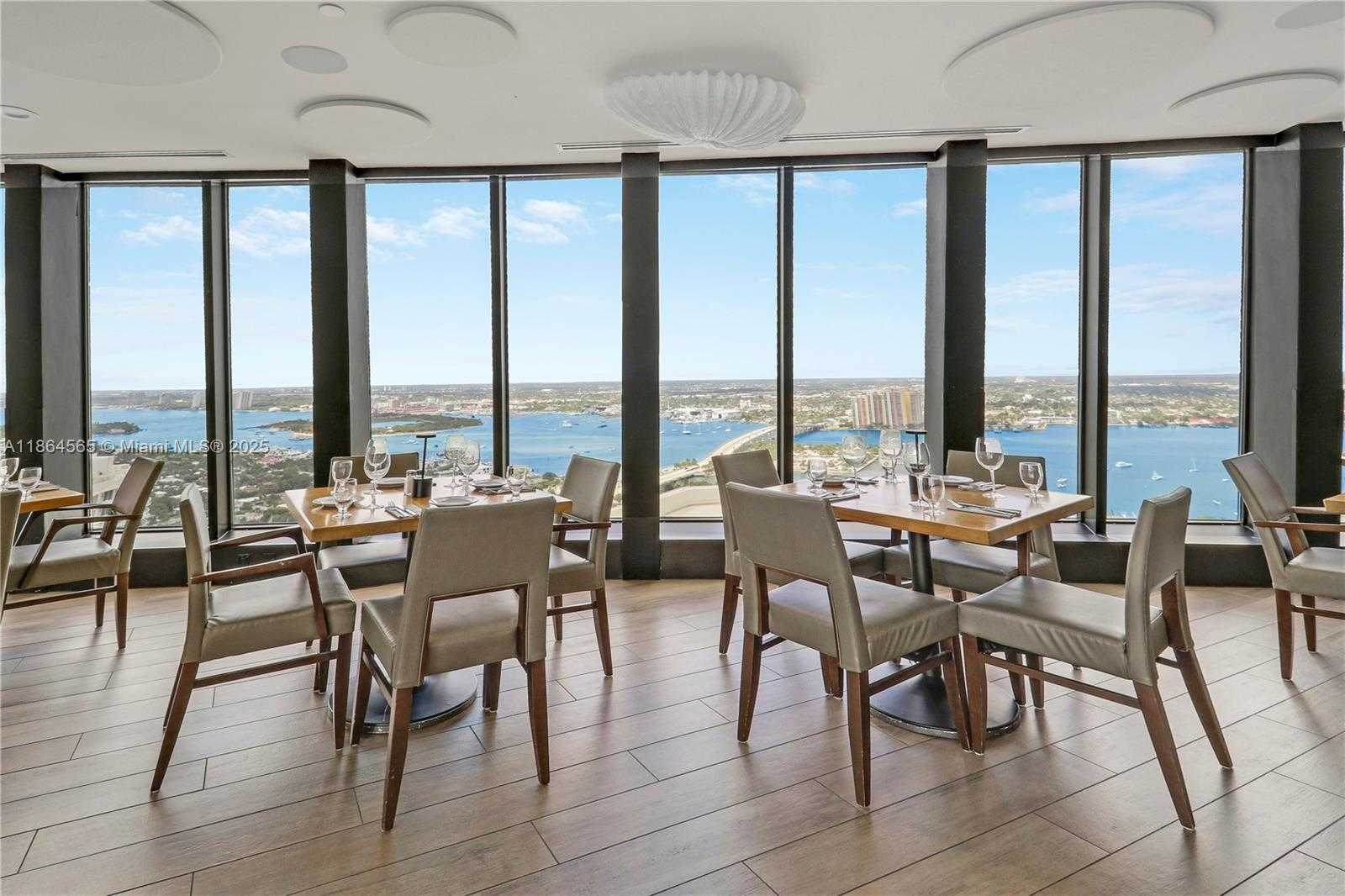 Small Image of 3000 NORTH OCEAN DR #PH-D, Singer Island Number 31