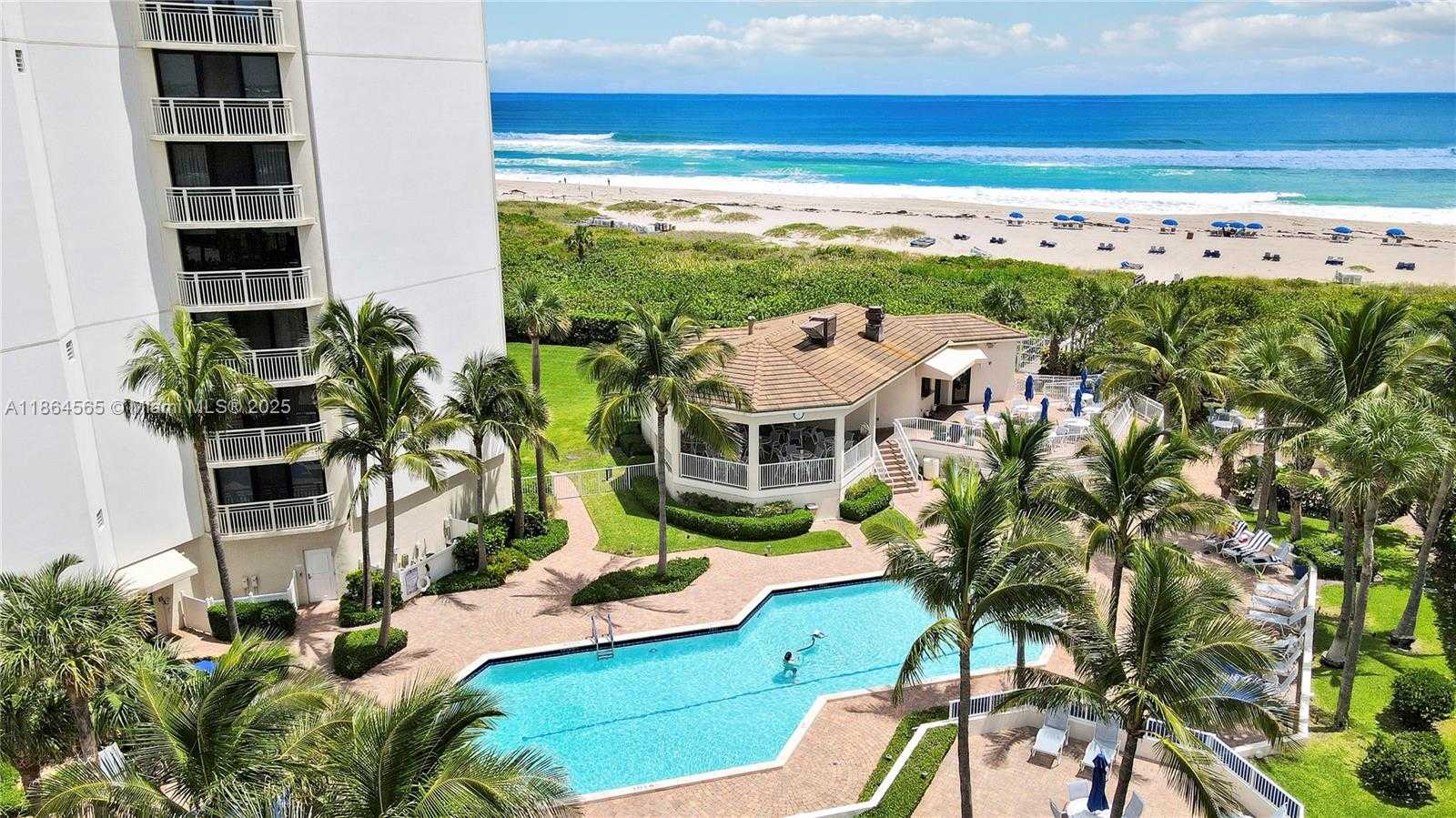 Small Image of 3000 NORTH OCEAN DR #PH-D, Singer Island Number 38