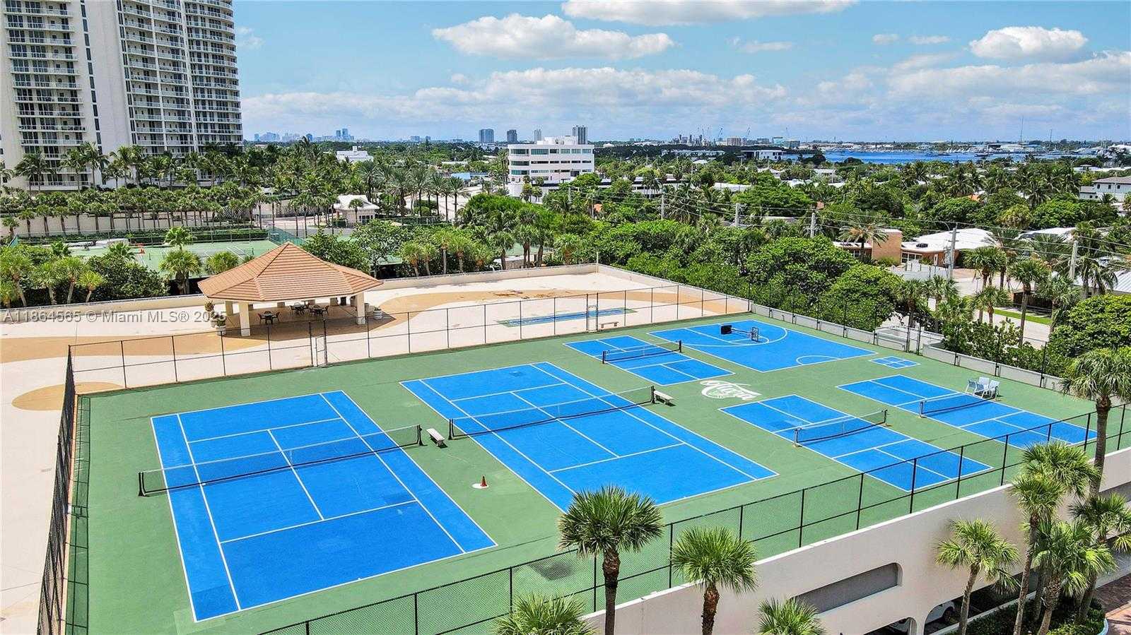 Small Image of 3000 NORTH OCEAN DR #PH-D, Singer Island Number 51