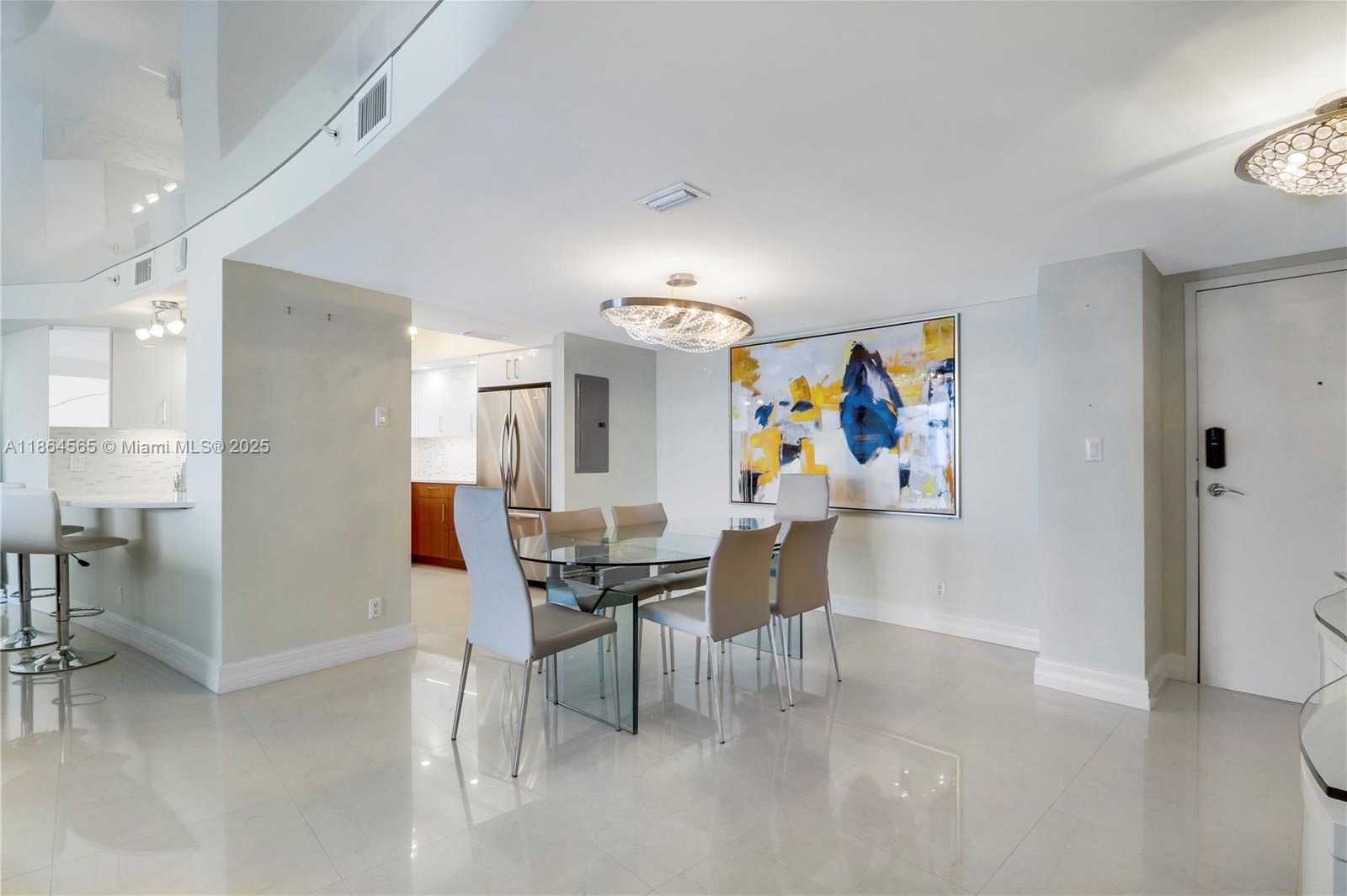 Small Image of 3000 NORTH OCEAN DR #PH-D, Singer Island Number 6