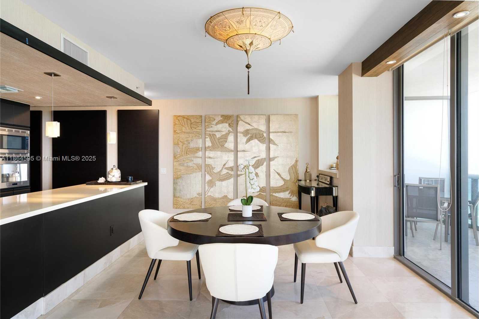 Small Image of 5875 COLLINS AVE #1902, Miami Beach Number 12