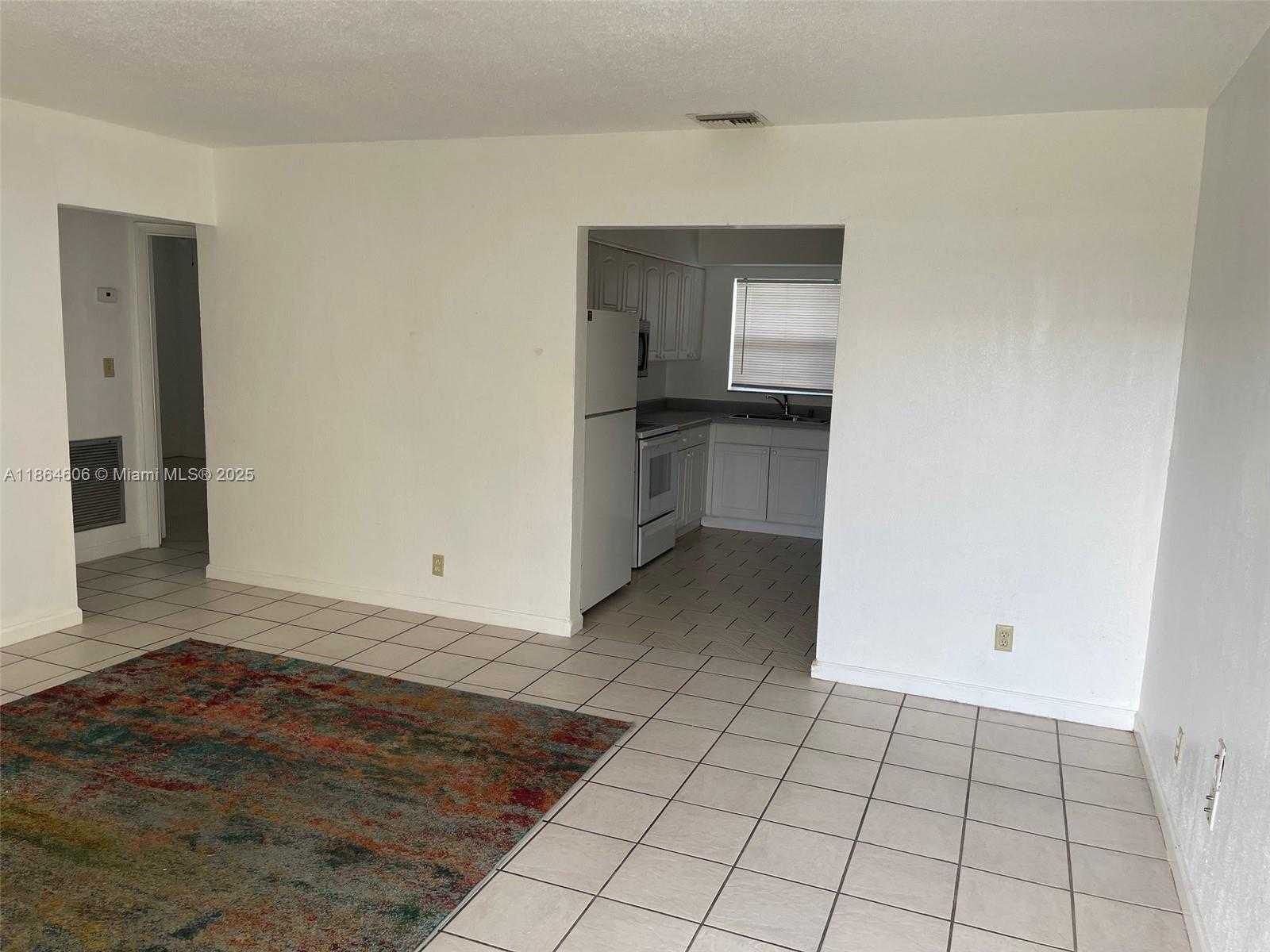 Small Image of 5803 GARFIELD ST #5803, Hollywood Number 3