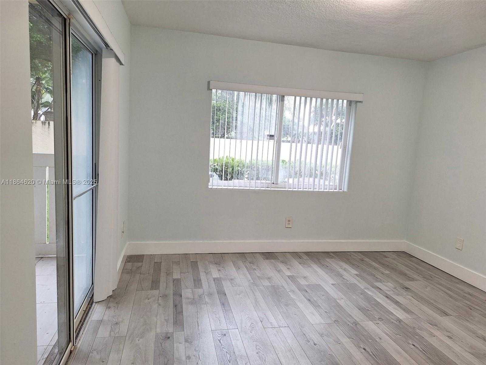 Small Image of 18810 NORTH WEST 57TH AVE #104, Hialeah Number 12