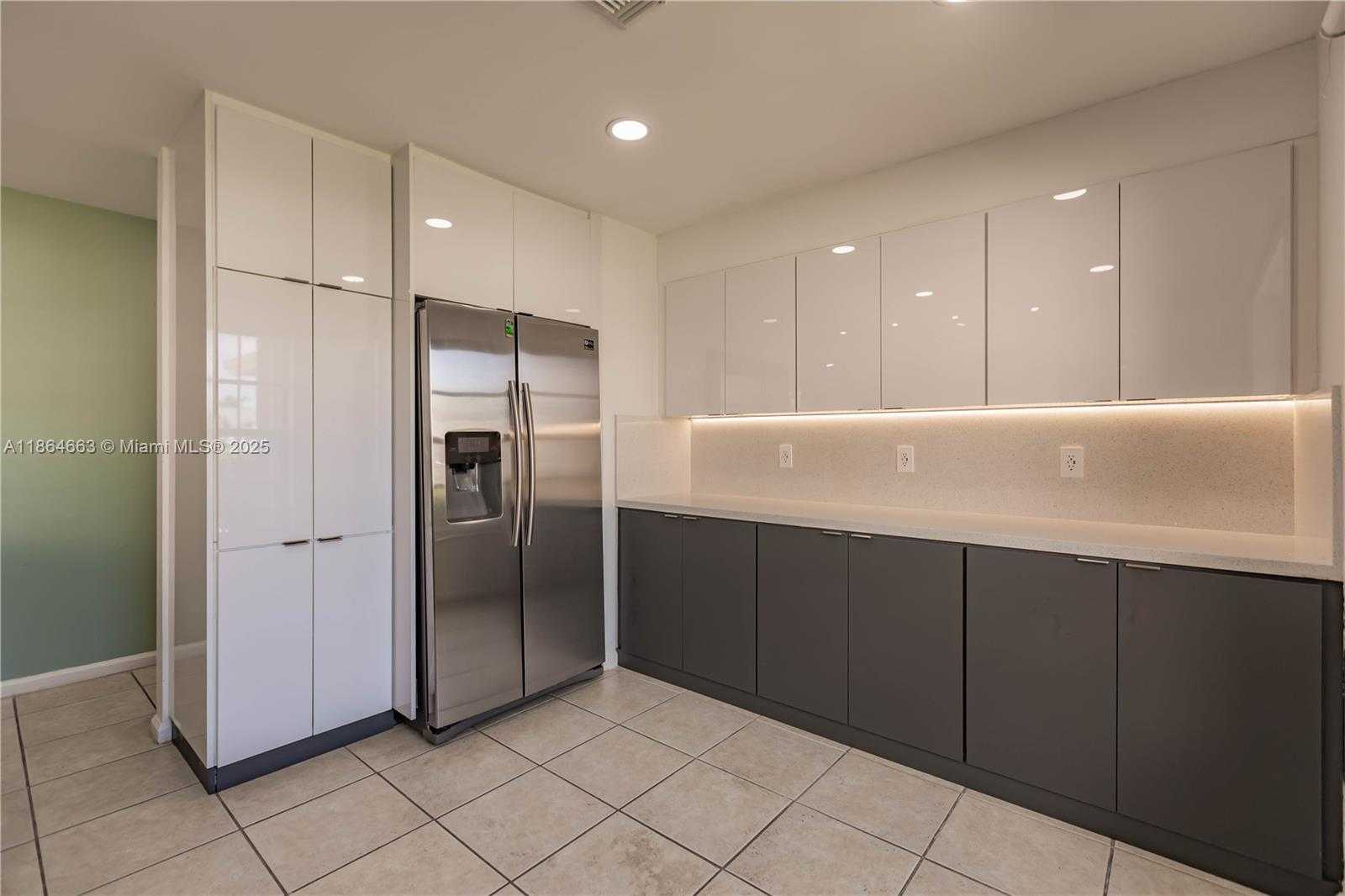 Small Image of 2235 SOUTH EAST 6TH CT, Homestead Number 4