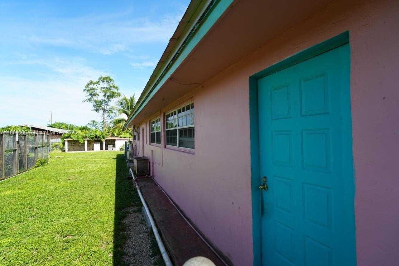 Small Image of 35000 SOUTH WEST 212TH AVE, Homestead Number 5