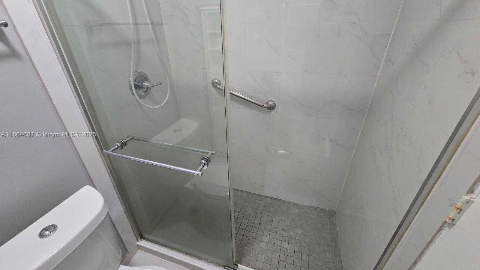 Small Image of Hialeah Gardens Number 17