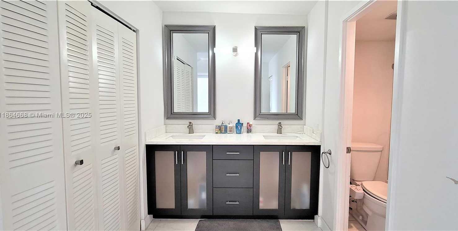Small Image of 3731 NORTH COUNTRY CLUB DR #926, Aventura Number 13