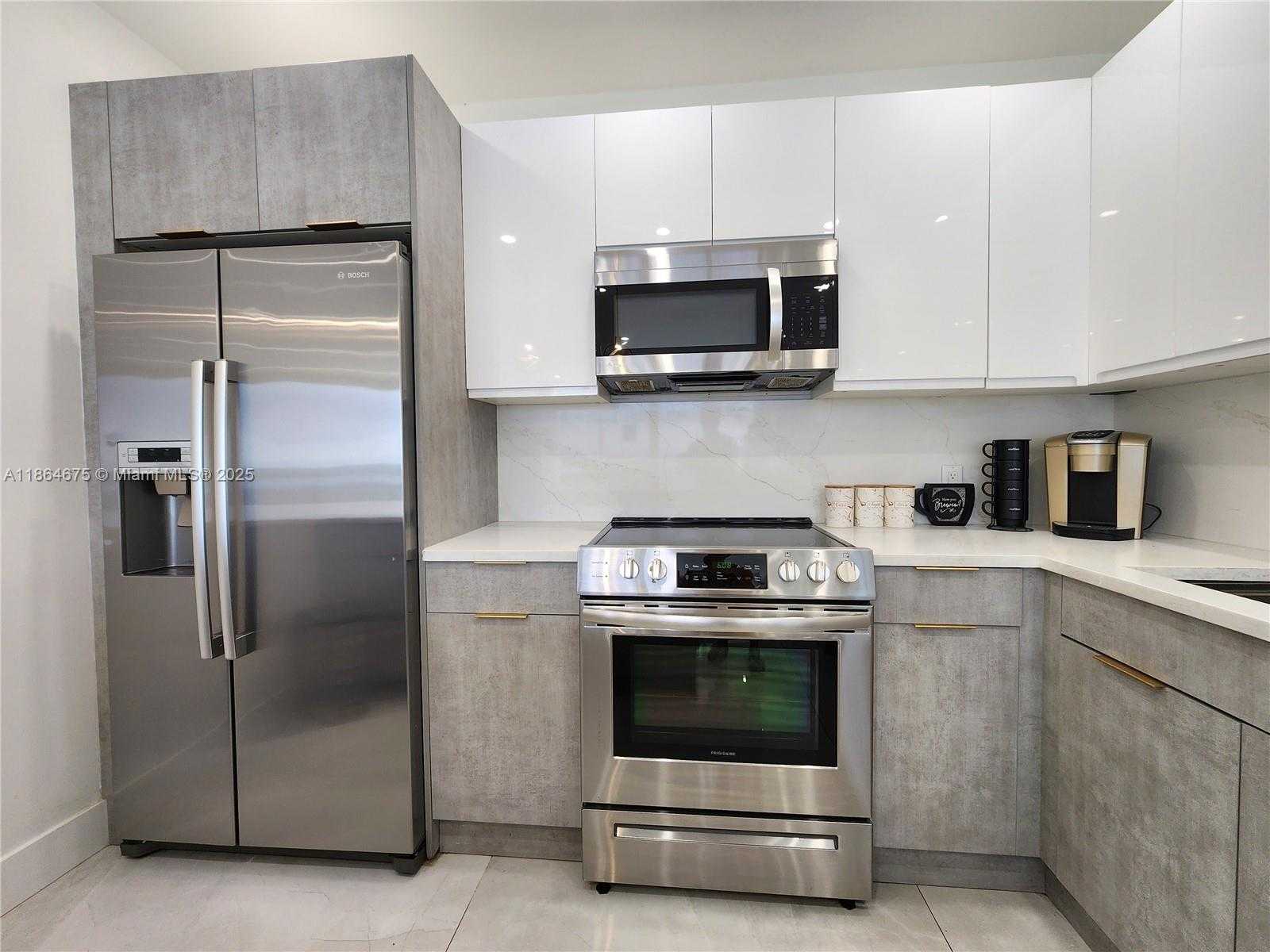 Small Image of 3505 SOUTH OCEAN DR #1502, Hollywood Number 10