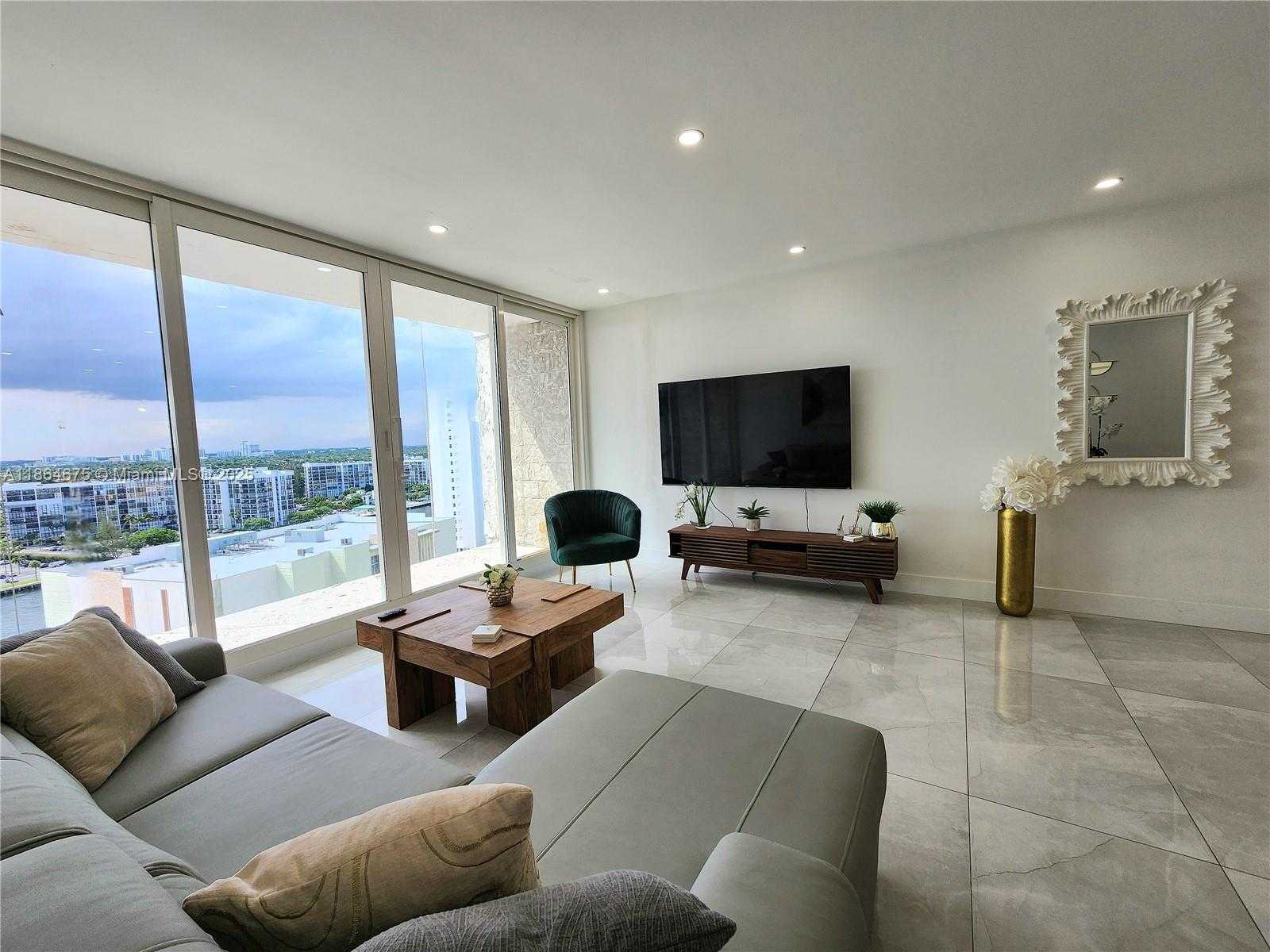 Small Image of 3505 SOUTH OCEAN DR #1502, Hollywood Number 5