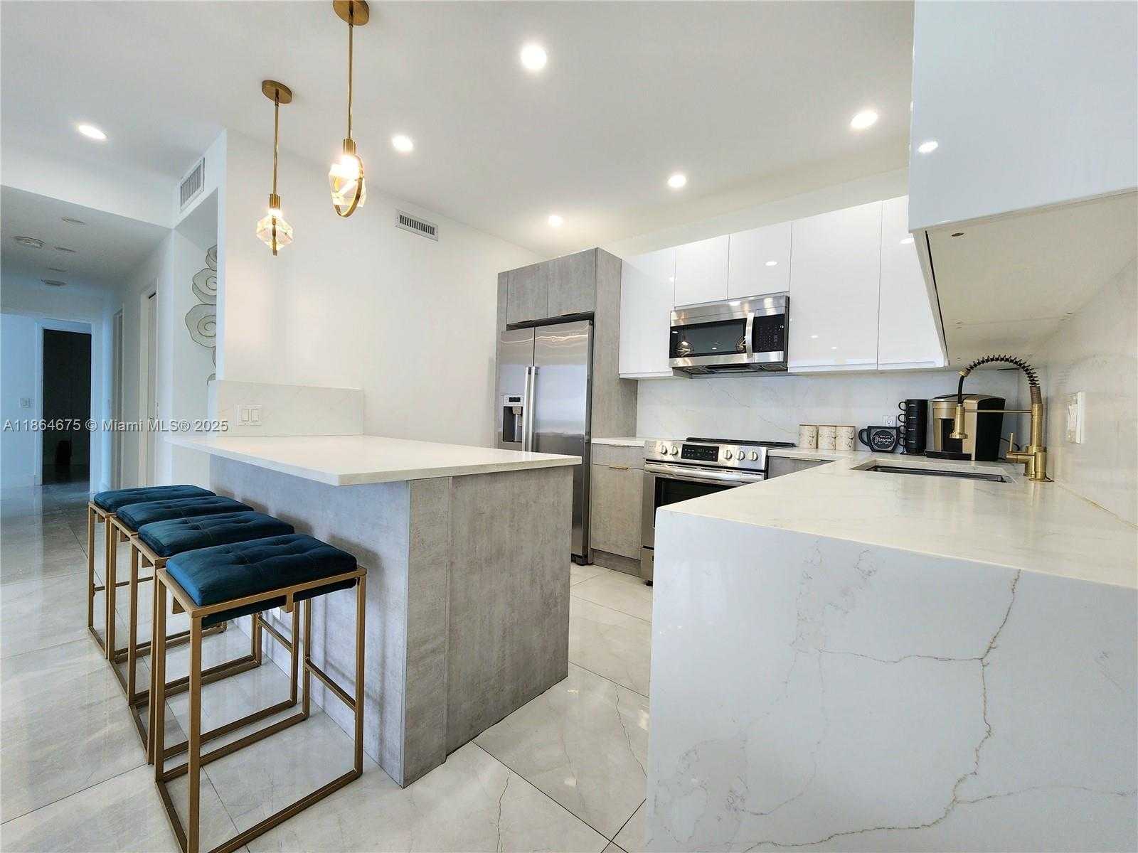 Small Image of 3505 SOUTH OCEAN DR #1502, Hollywood Number 8