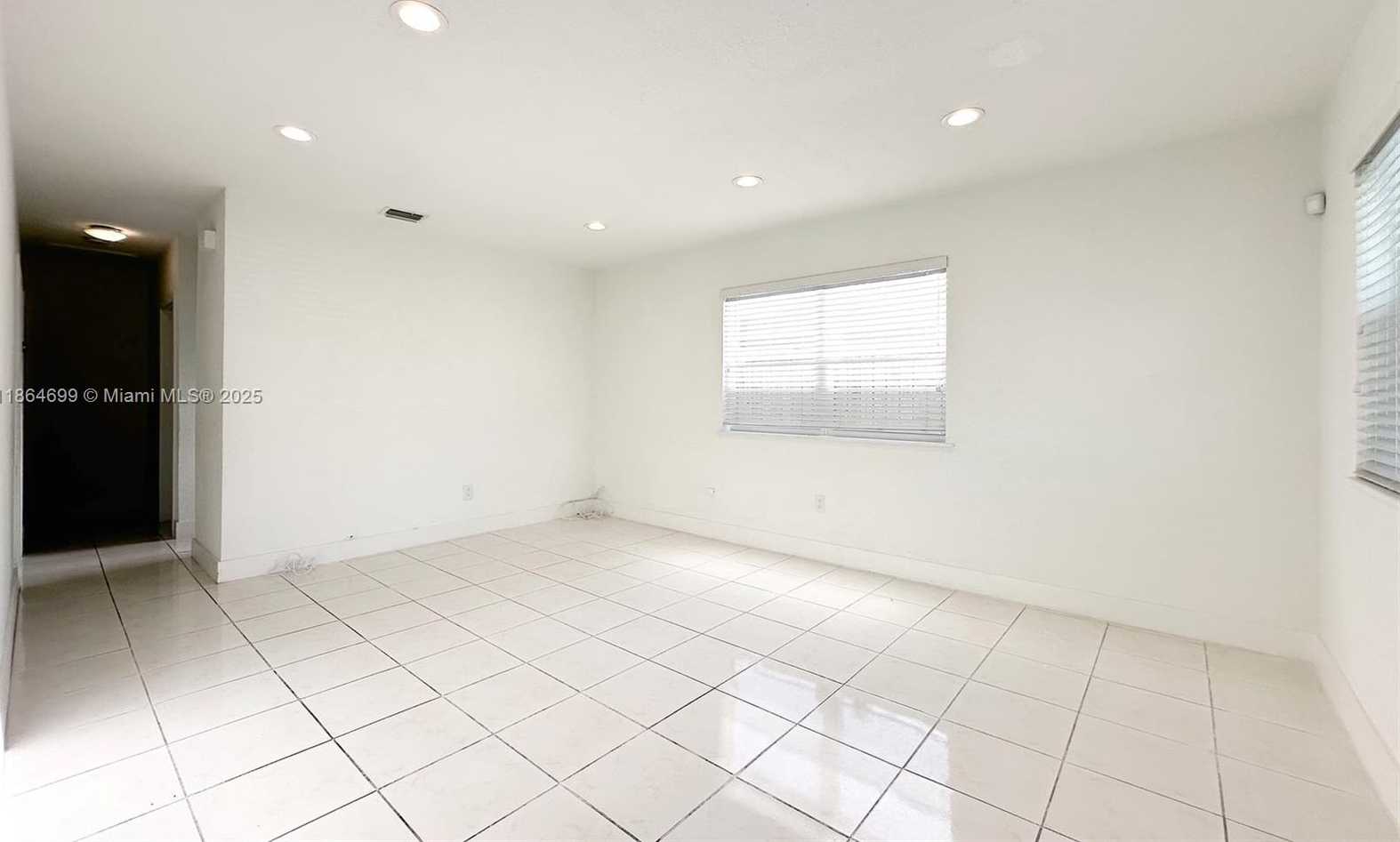 Small Image of 7221 SOUTH WEST 34TH ST RD, Miami Number 3