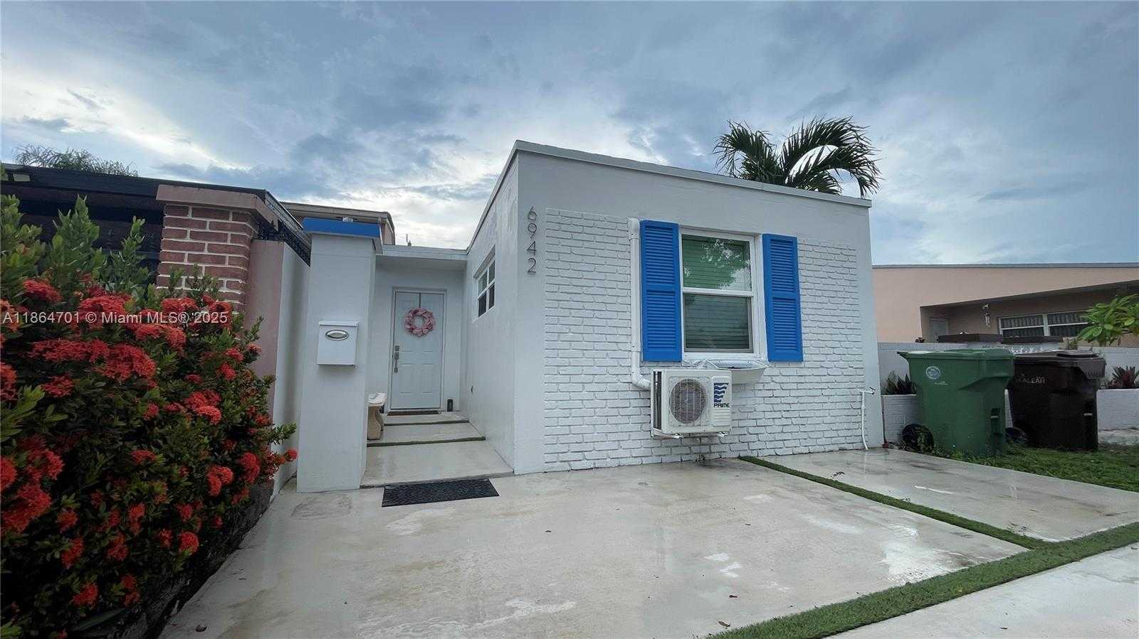 Small Image of 6942 WEST 14TH CT, Hialeah Number 2