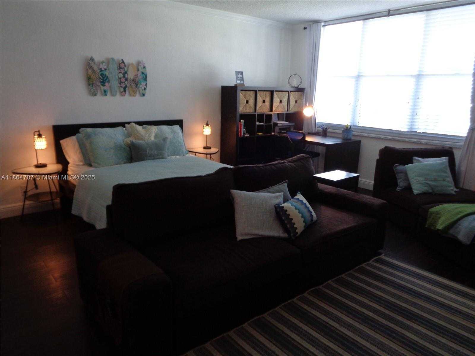 Small Image of 2501 SOUTH OCEAN DR #1427, Hollywood Number 16