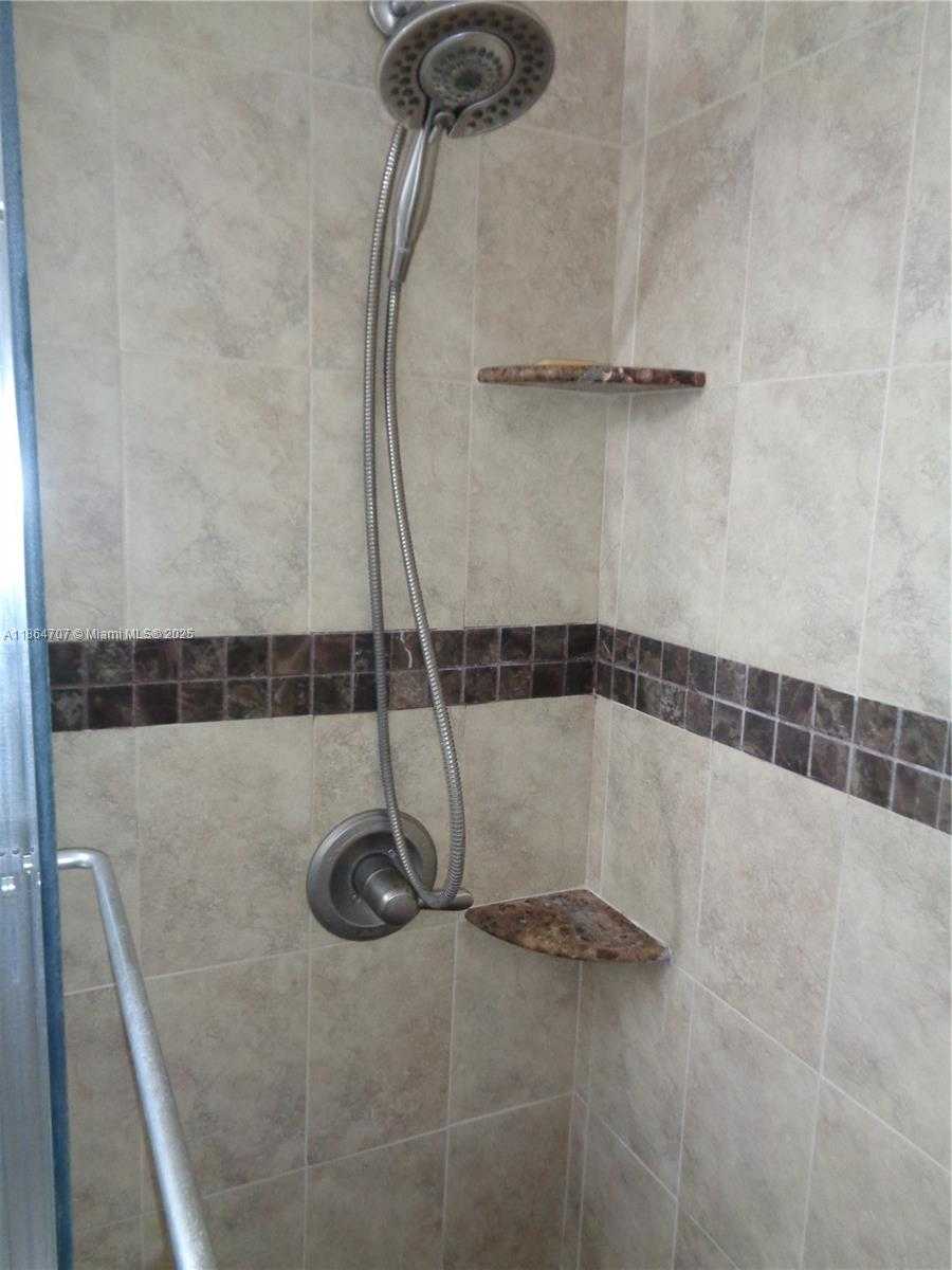 Small Image of 2501 SOUTH OCEAN DR #1427, Hollywood Number 29
