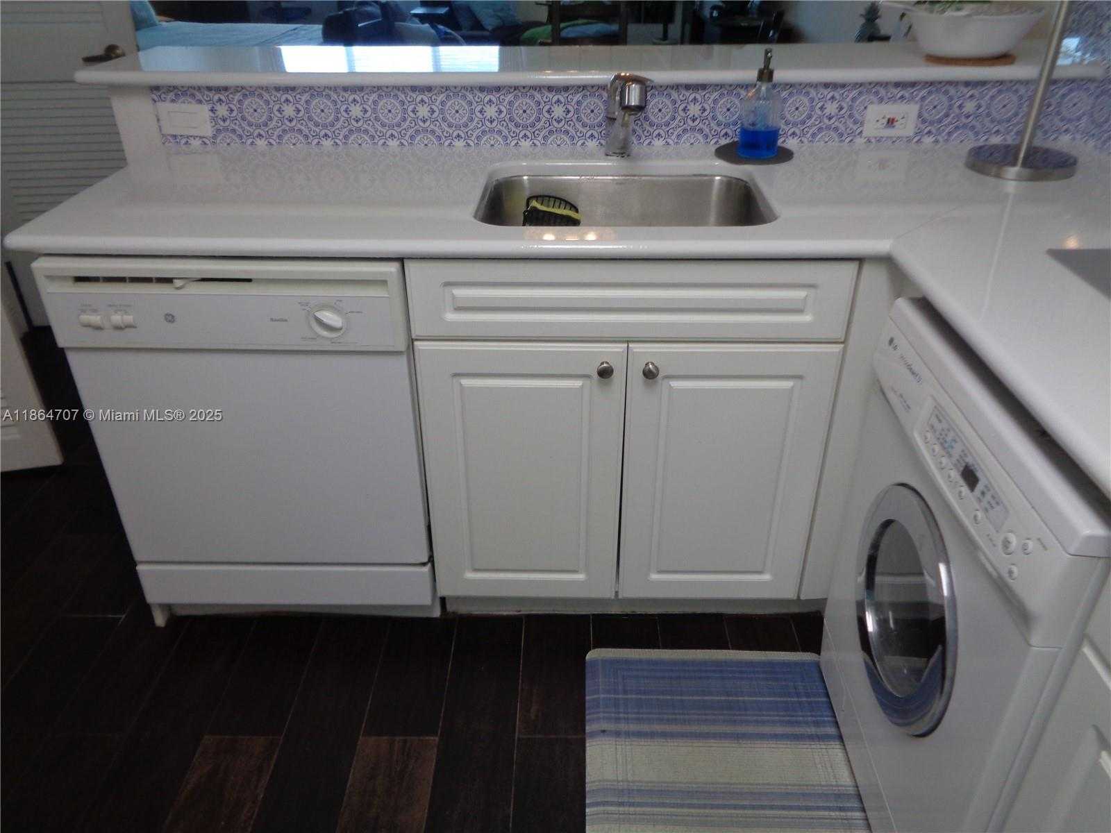 Small Image of 2501 SOUTH OCEAN DR #1427, Hollywood Number 32