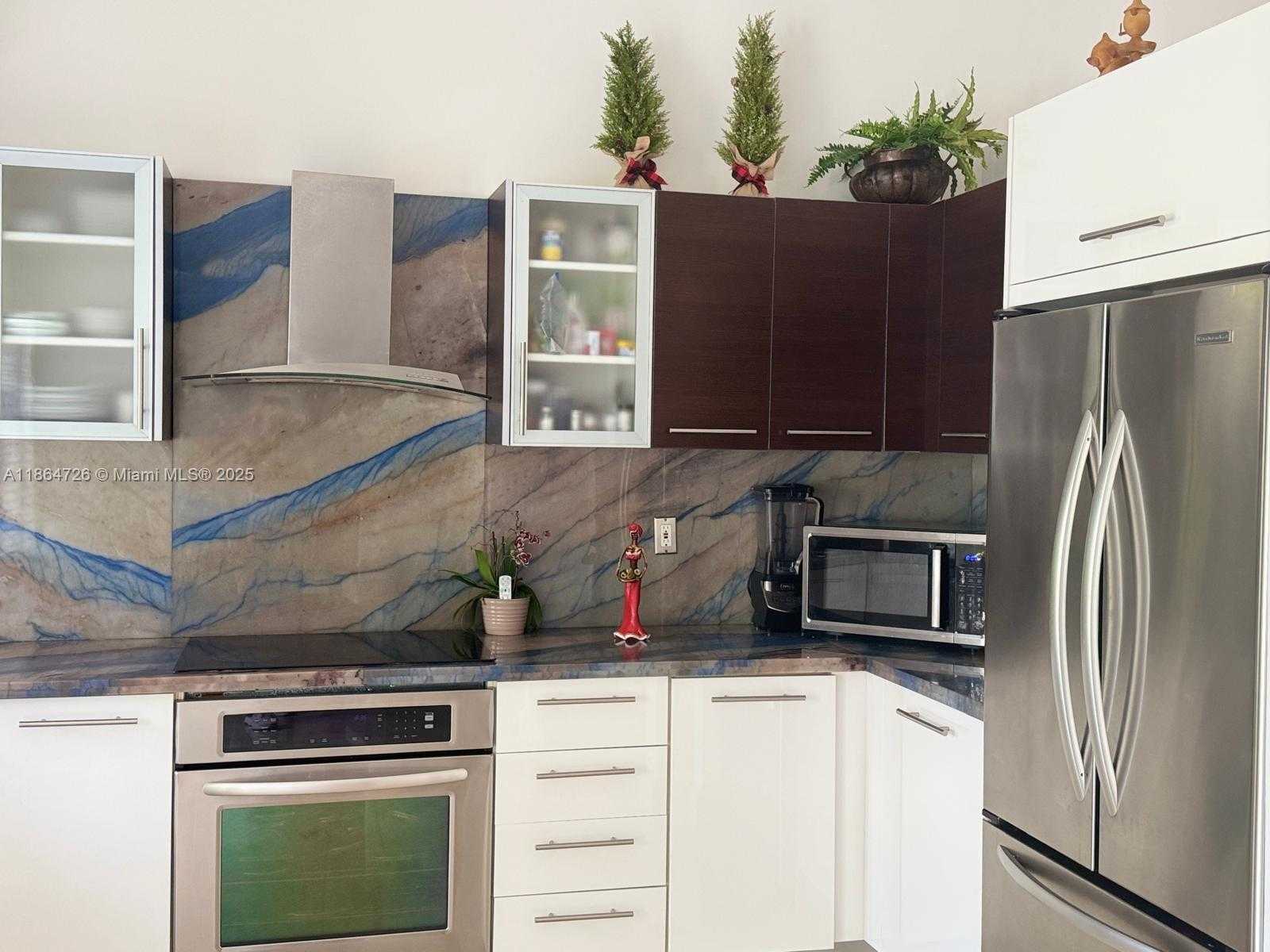 Small Image of 10772 NORTH WEST 71ST ST, Doral Number 11