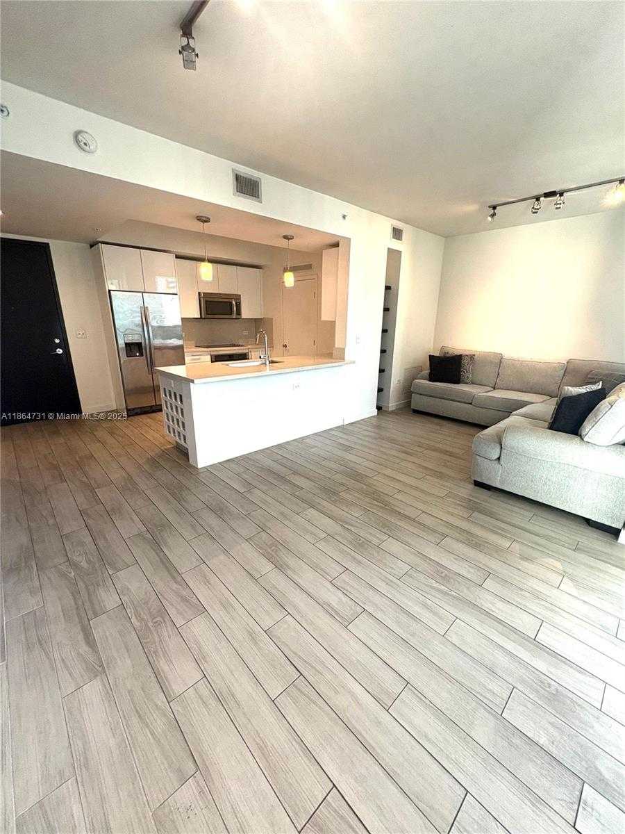Small Image of 999 SOUTH WEST 1ST AVE #1615, Miami Number 7
