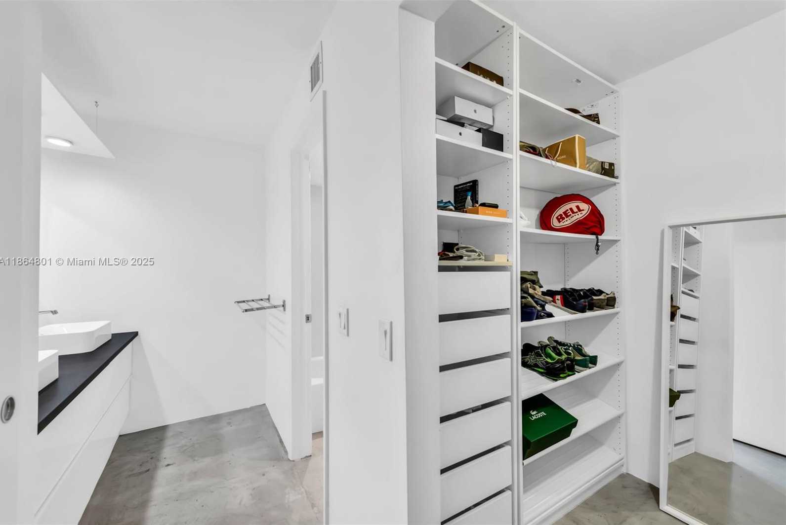 Small Image of 1666 WEST AVE #307, Miami Beach Number 22