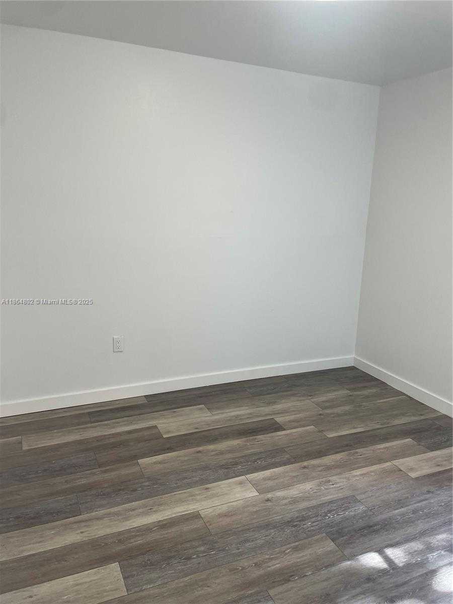 Small Image of 4709 NORTH WEST 7TH ST #204-9, Miami Number 5