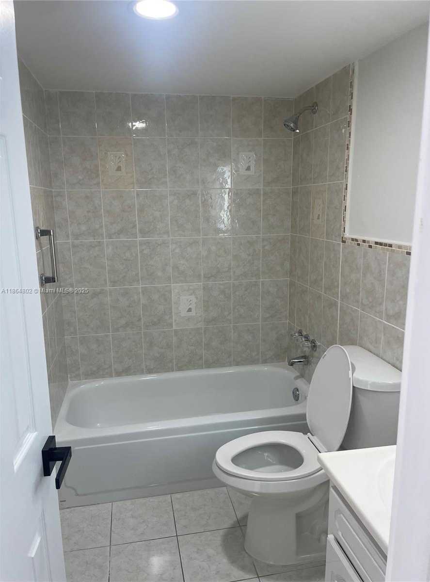 Small Image of 4709 NORTH WEST 7TH ST #204-9, Miami Number 8
