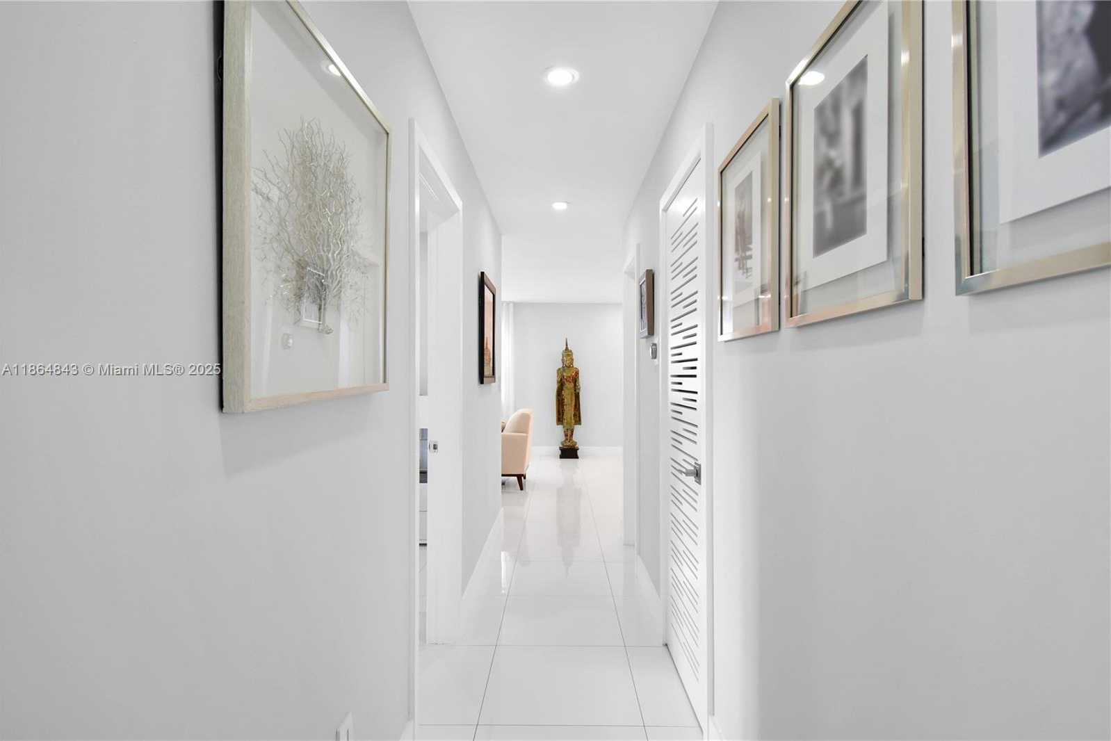 Small Image of 14441 SOUTH BISCAYNE RIVER RD, Miami Number 29