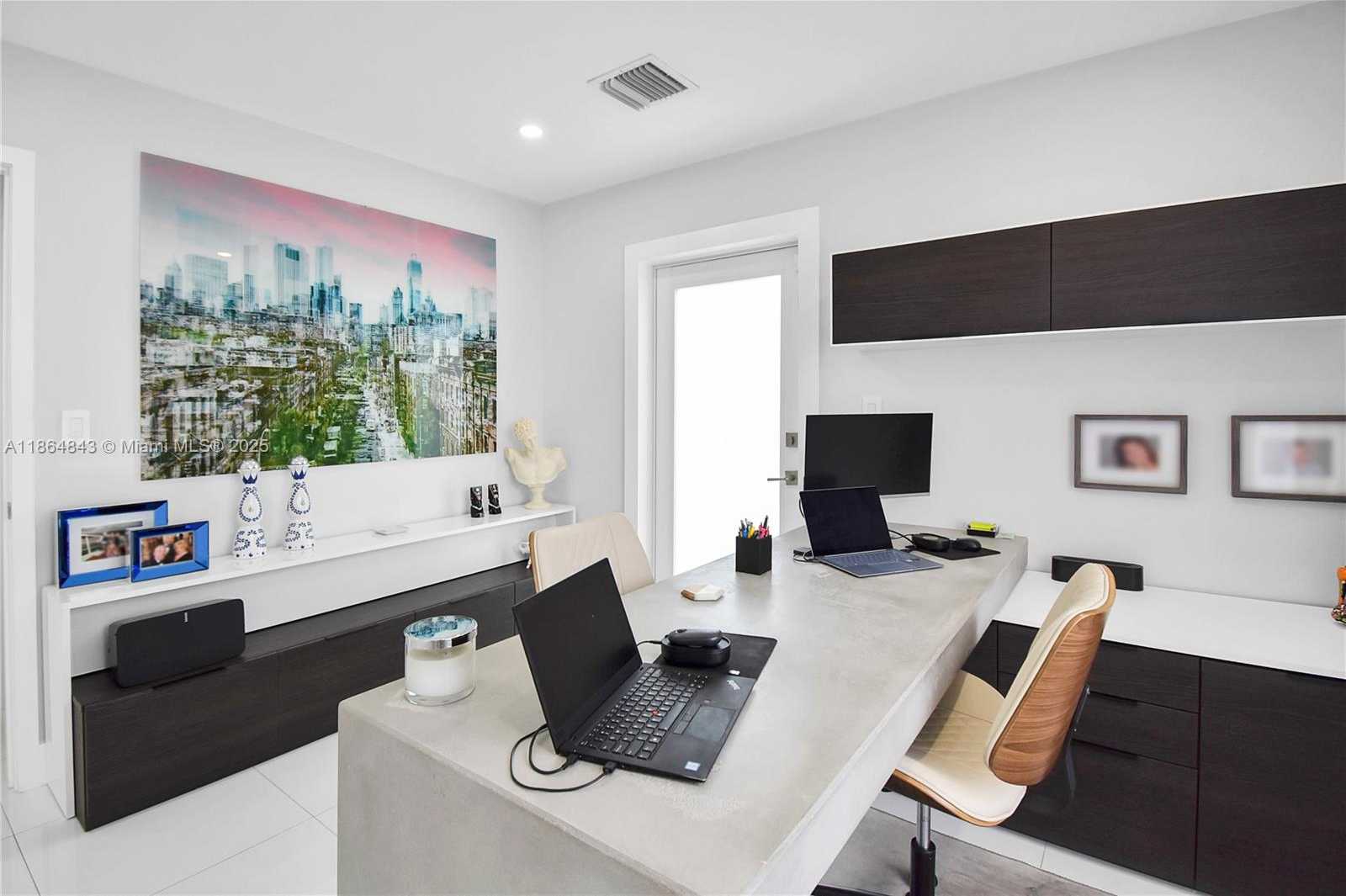 Small Image of 14441 SOUTH BISCAYNE RIVER RD, Miami Number 39