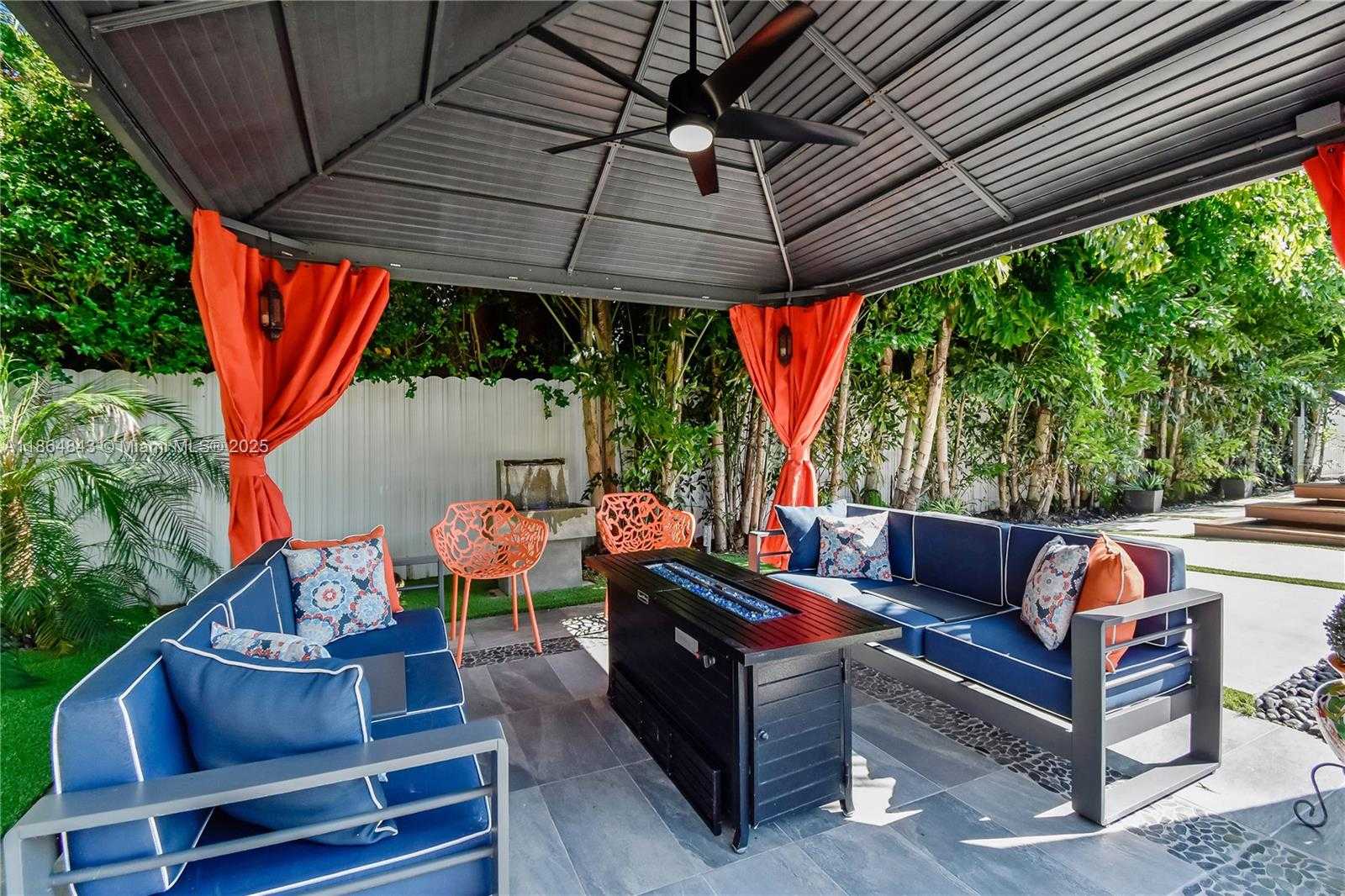 Small Image of 14441 SOUTH BISCAYNE RIVER RD, Miami Number 49