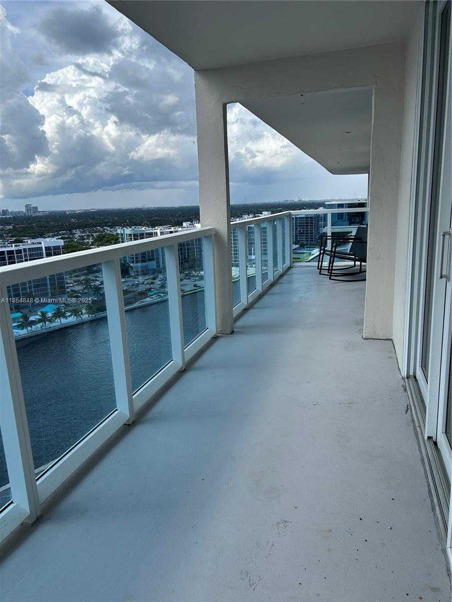 Small Image of 3800 SOUTH OCEAN DR #1823, Hollywood Number 9