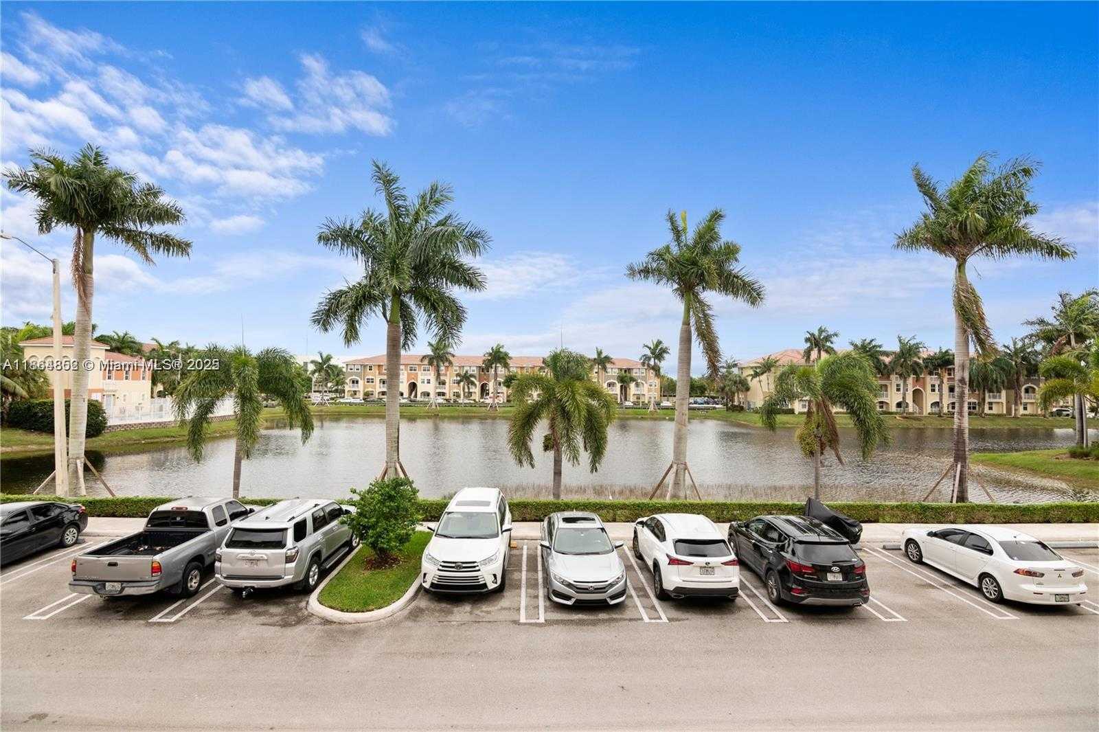 Small Image of 10805 NORTH WEST 89TH TER #207-4, Doral Number 21