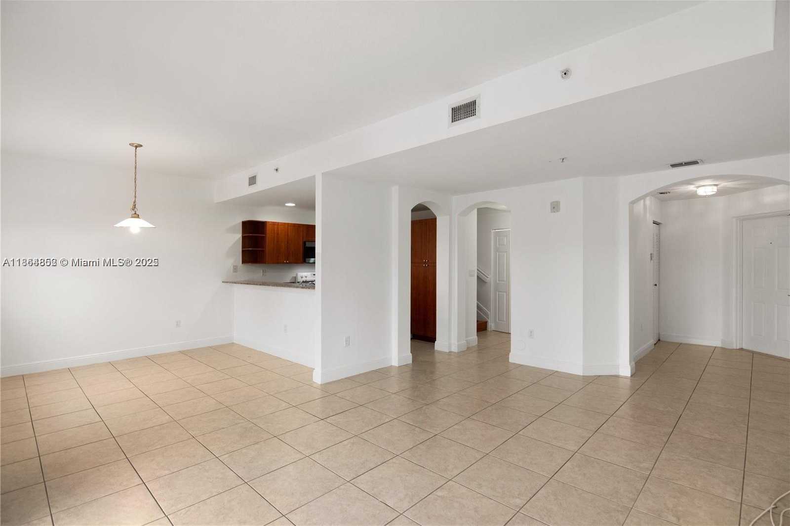 Small Image of 10805 NORTH WEST 89TH TER #207-4, Doral Number 7