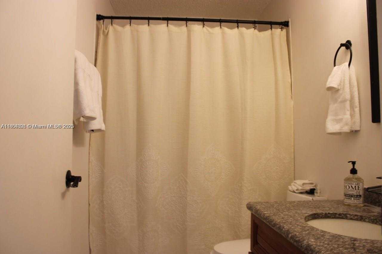 Small Image of 5181 KIM CT, West Palm Beach Number 12