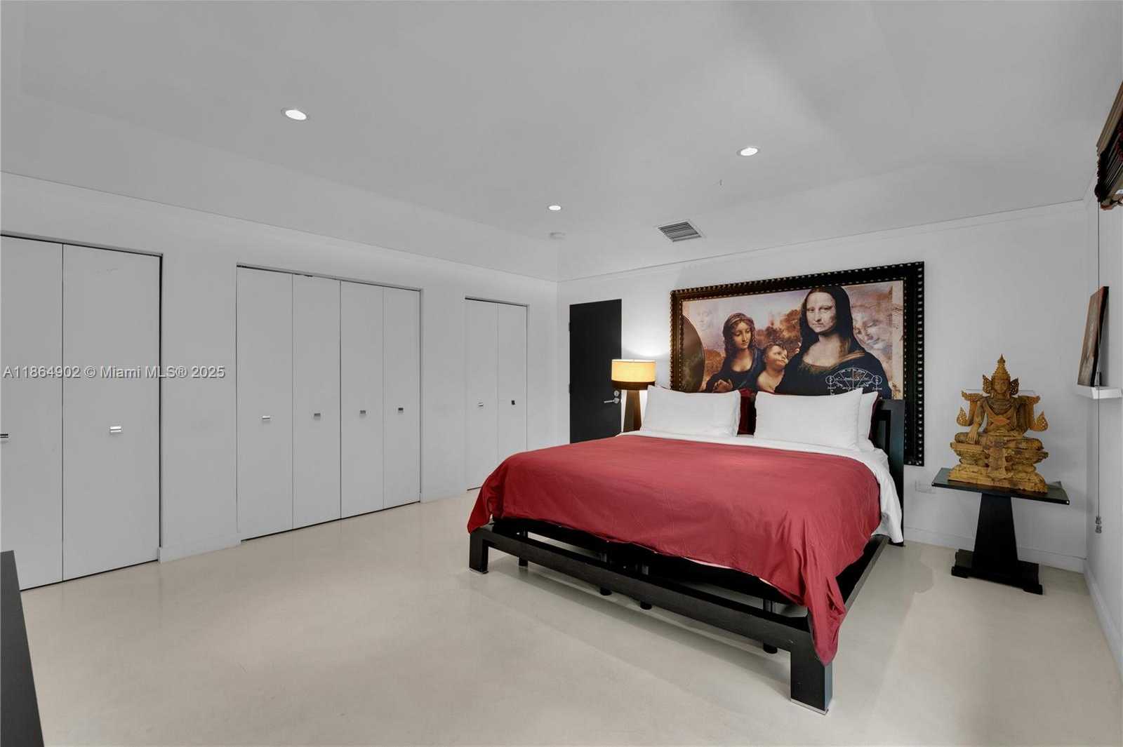 Small Image of 1111 NORTH VENETIAN DR, Miami Number 17