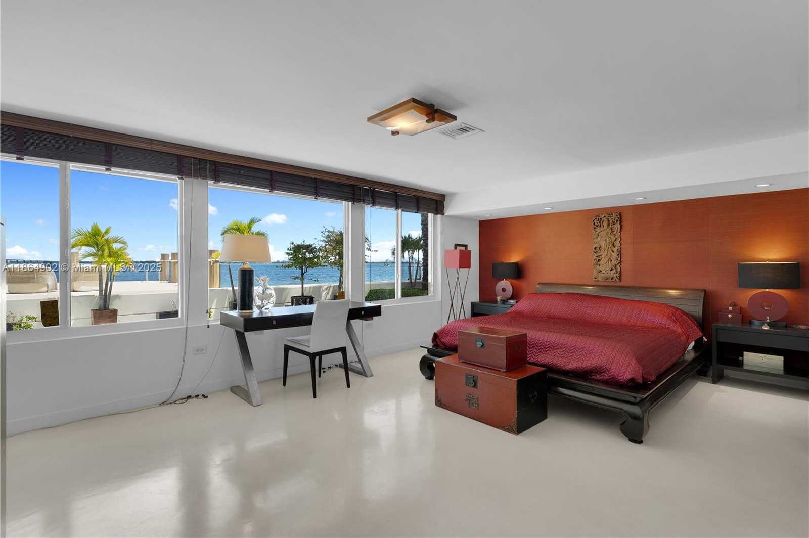 Small Image of 1111 NORTH VENETIAN DR, Miami Number 19