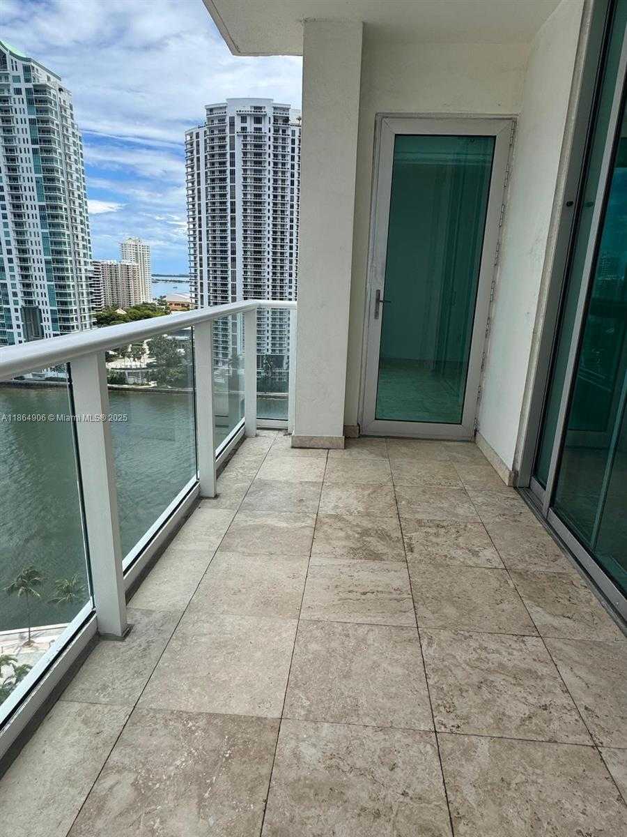 Small Image of 300 SOUTH BISCAYNE BLVD #T-1514, Miami Number 10