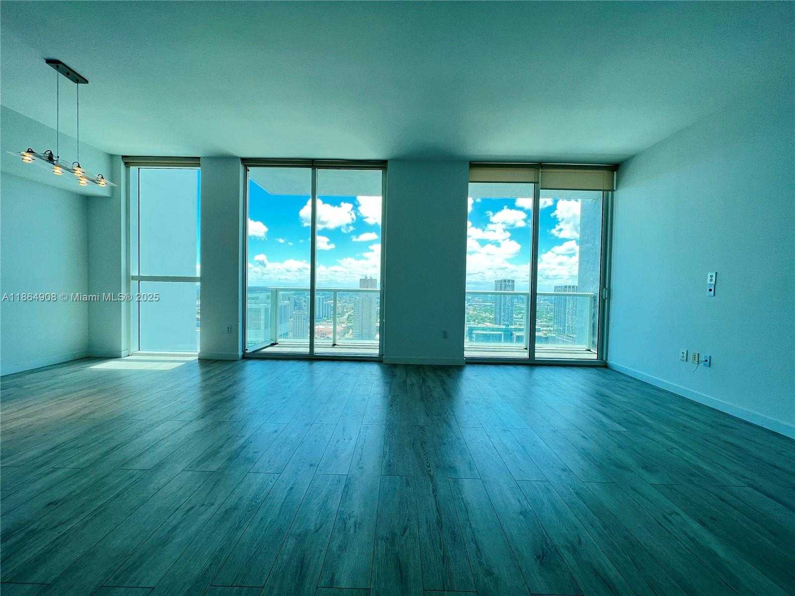 Small Image of 253 NORTH EAST 2ND ST #4104, Miami Number 3