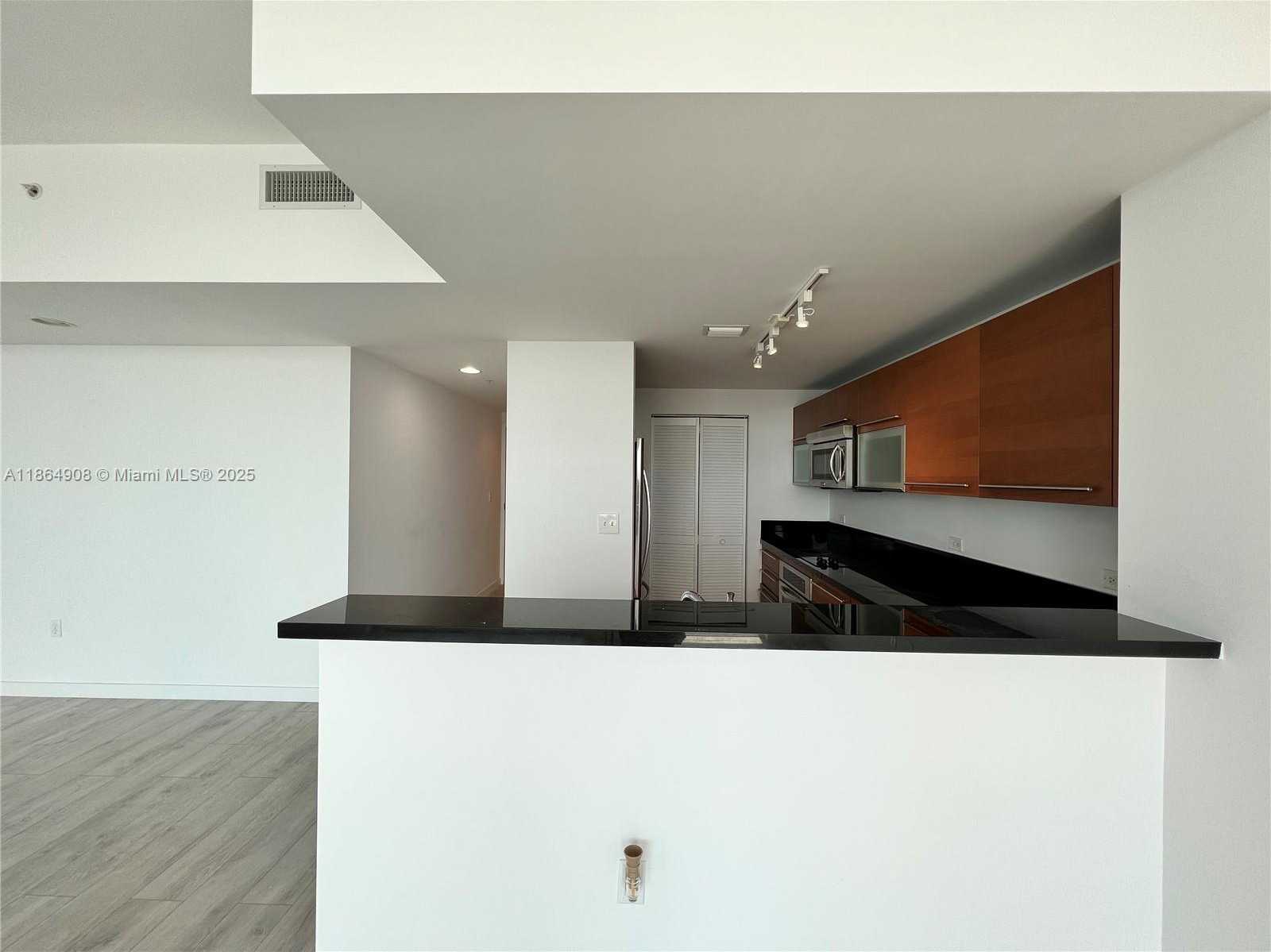 Small Image of 253 NORTH EAST 2ND ST #4104, Miami Number 9