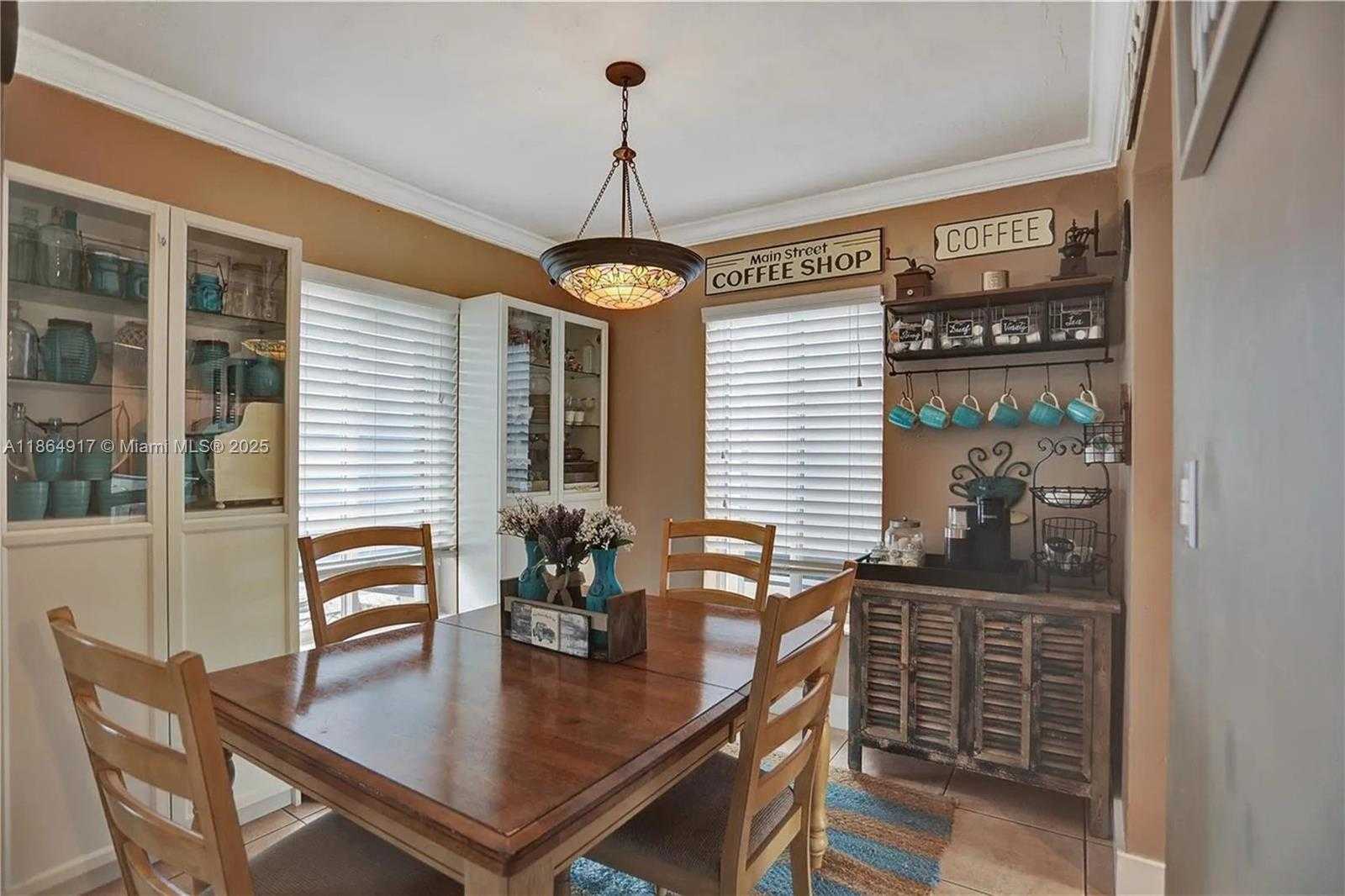 Small Image of 5103 SOUTH WEST 128TH PL, Miami Number 11
