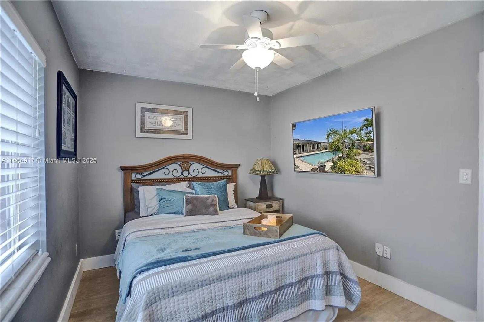 Small Image of 5103 SOUTH WEST 128TH PL, Miami Number 14