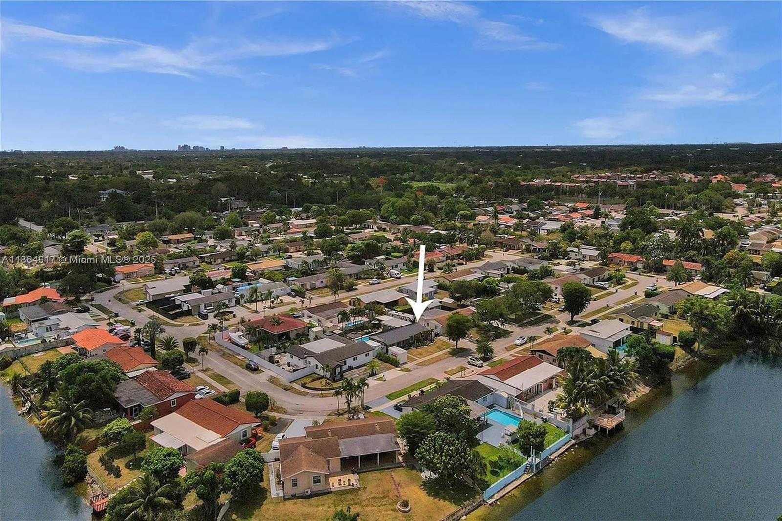 Small Image of 5103 SOUTH WEST 128TH PL, Miami Number 27