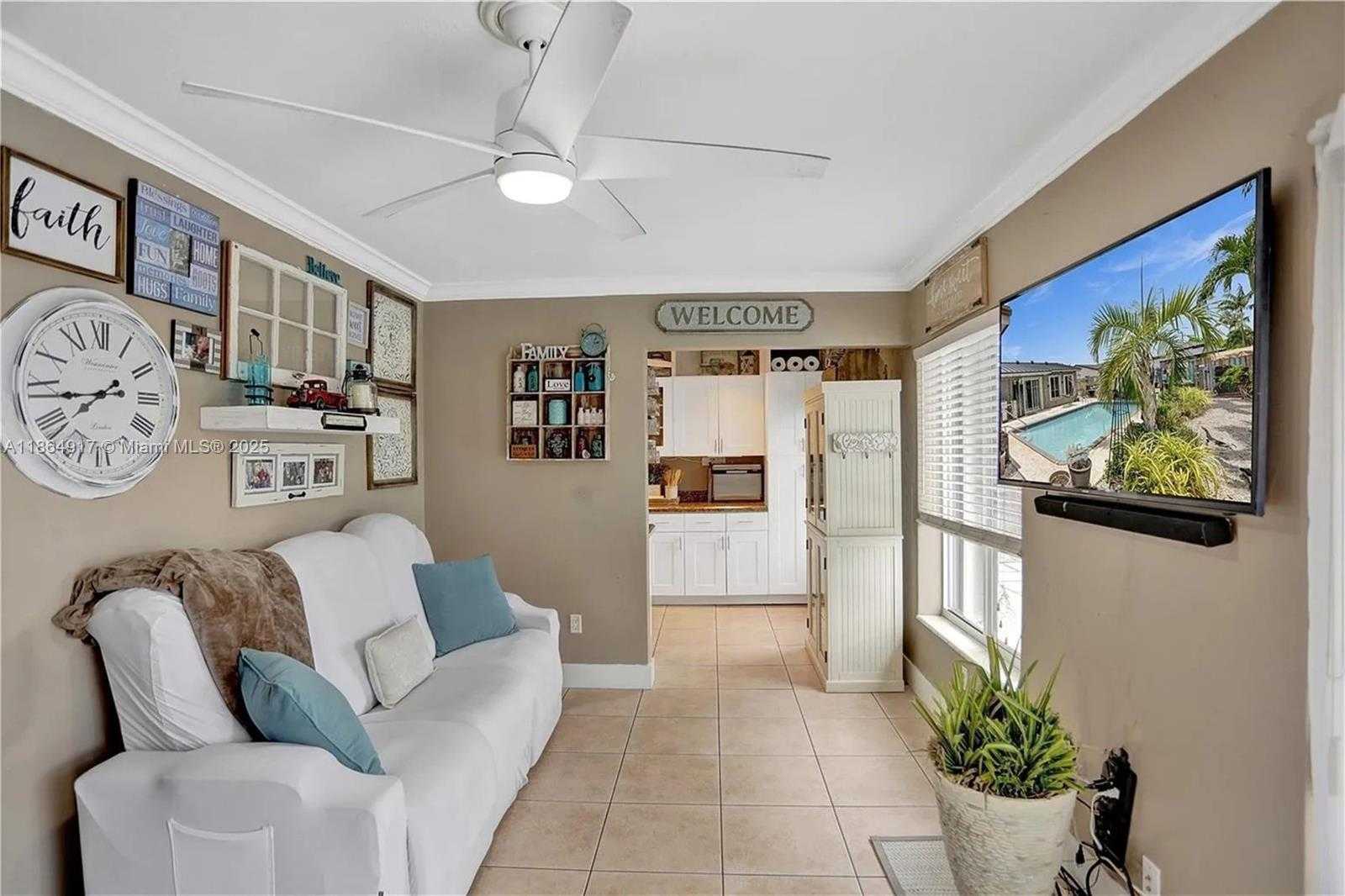 Small Image of 5103 SOUTH WEST 128TH PL, Miami Number 5