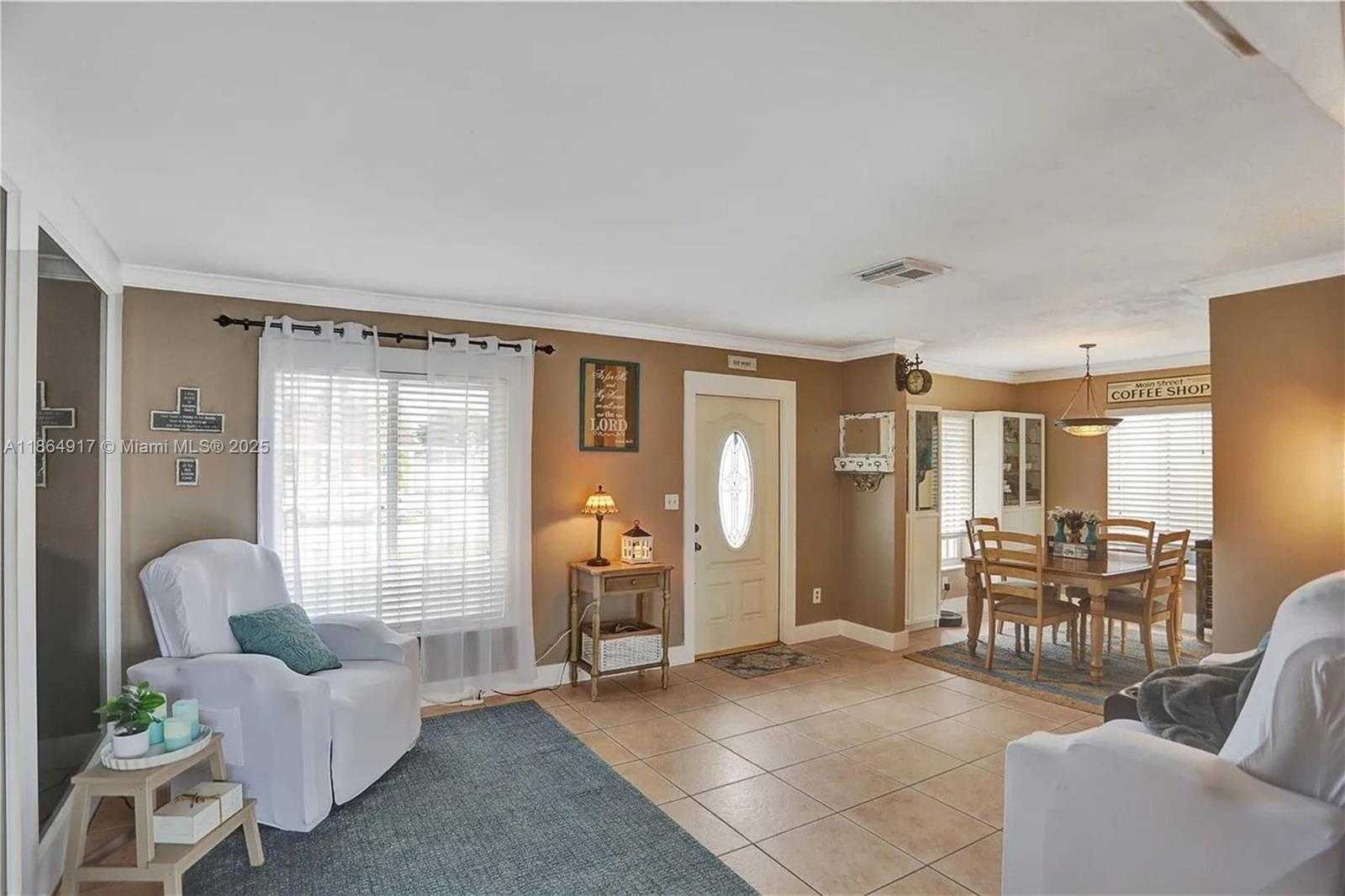 Small Image of 5103 SOUTH WEST 128TH PL, Miami Number 7