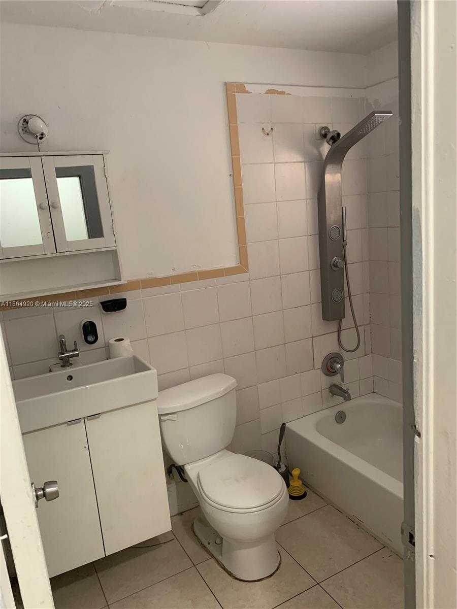 Small Image of 750 NORTH WEST 118TH ST, Miami Number 11