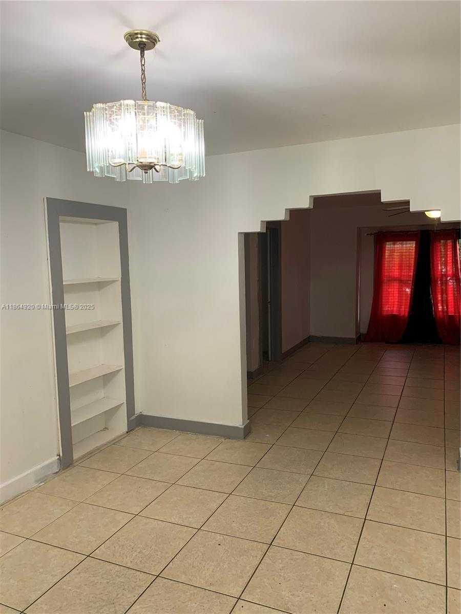 Small Image of 750 NORTH WEST 118TH ST, Miami Number 2