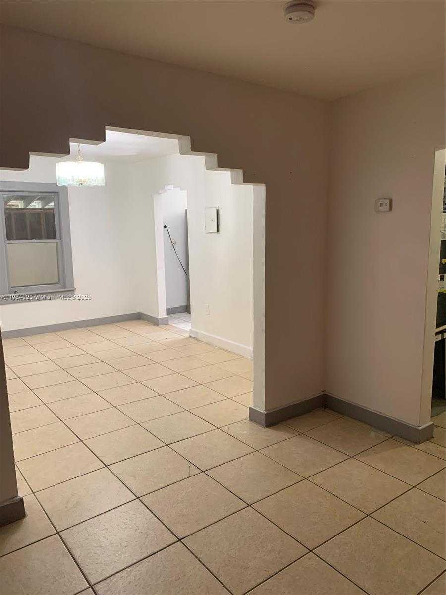 Small Image of 750 NORTH WEST 118TH ST, Miami Number 6