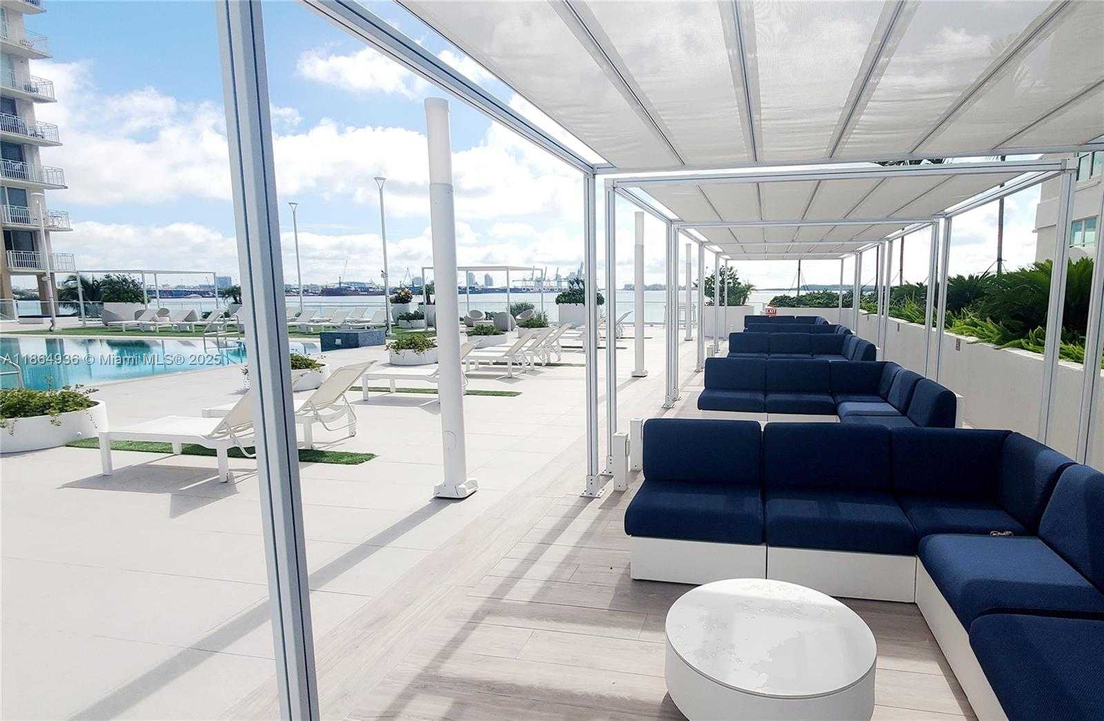Small Image of 770 CLAUGHTON ISLAND DR #PH-17, Miami Number 28