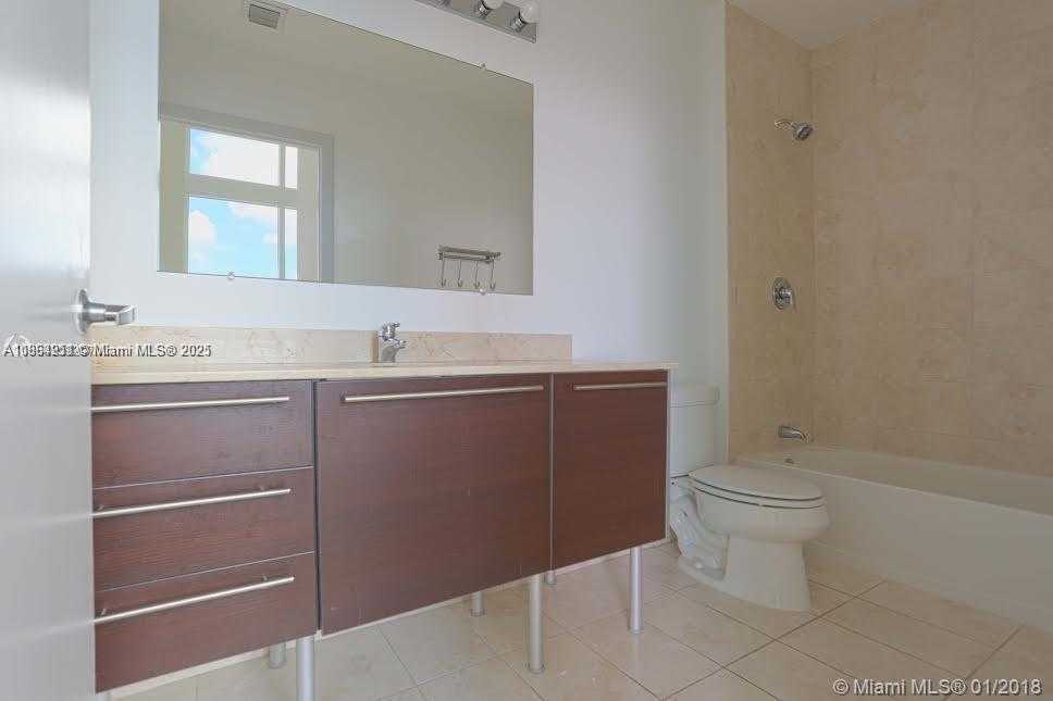 Small Image of 1900 NORTH BAYSHORE DR #1006, Miami Number 8