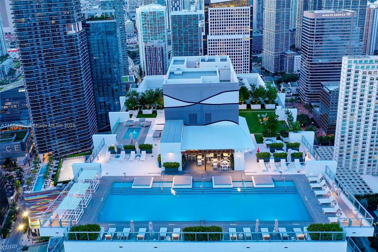 Small Image of 1010 BRICKELL AVE #3905, Miami Number 19