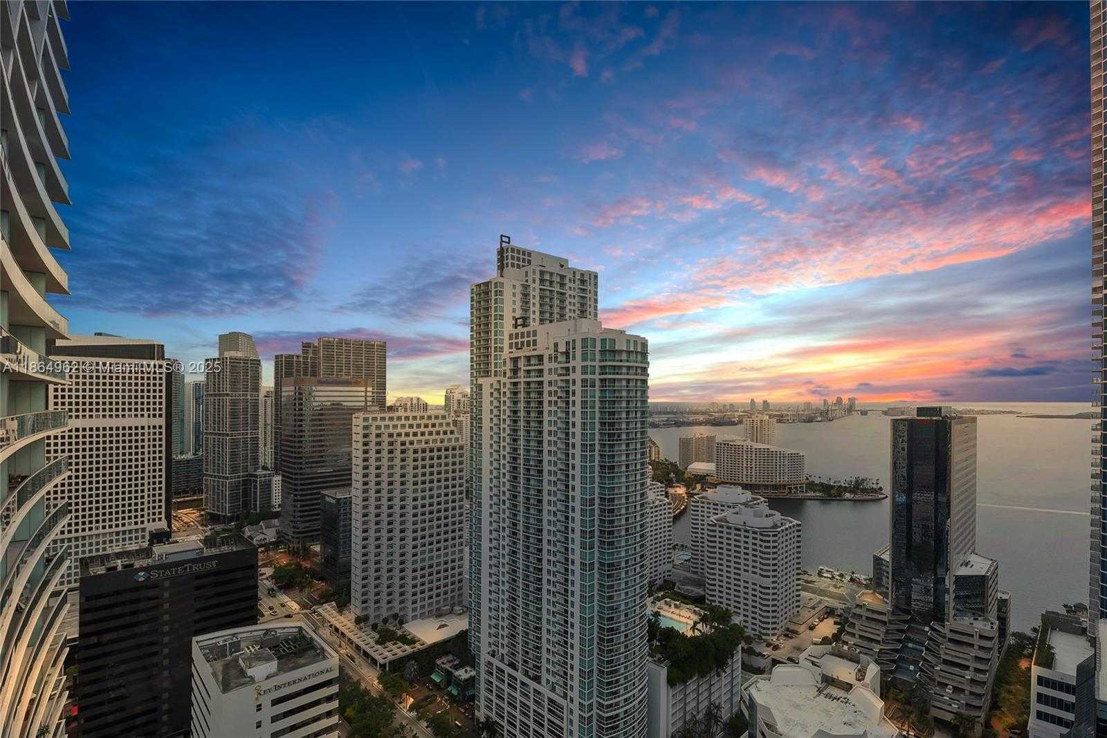 Small Image of 1010 BRICKELL AVE #3905, Miami Number 24