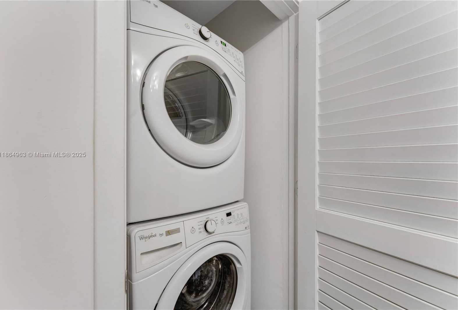 Small Image of 88 SOUTH WEST 7TH ST #2910, Miami Number 19